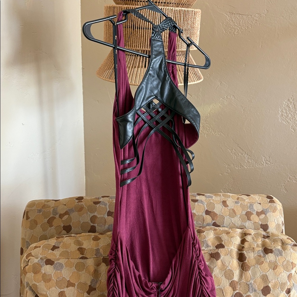 SKY Ruched Gown - Picture 3 of 7